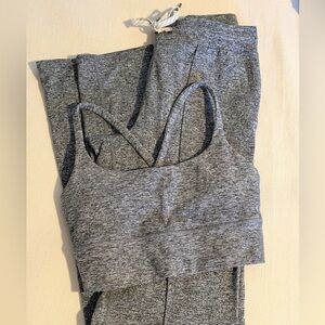 Vuori Heather Grey Leisure Set (XS)